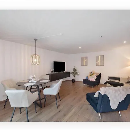 Apartmán Brawa Urlaub Am Viehmarktplatz Mit Garten Erlebnis Region Rust Europa Park Schwarzwald Badespass Rulantica *